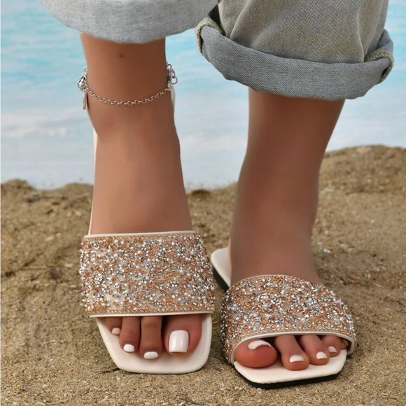 🌻NIB Champagne Rhinestone Decor Single Band Flat Sandals🌻 - Picture 3 of 5